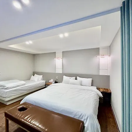 Series Hotel Gyeongju Exterior photo