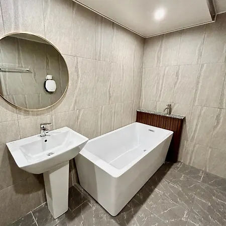 Series Hotel Gyeongju Exterior photo